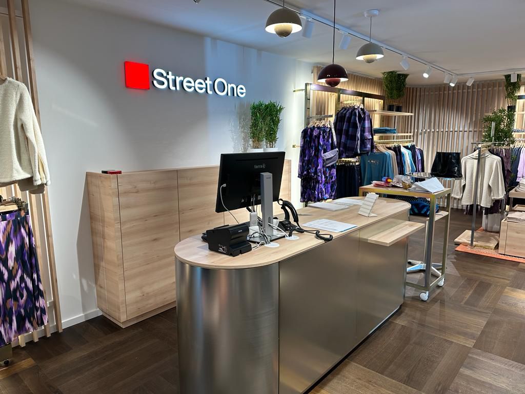 69b7e418 641d 43f6 bd3d d899bcf4f33b